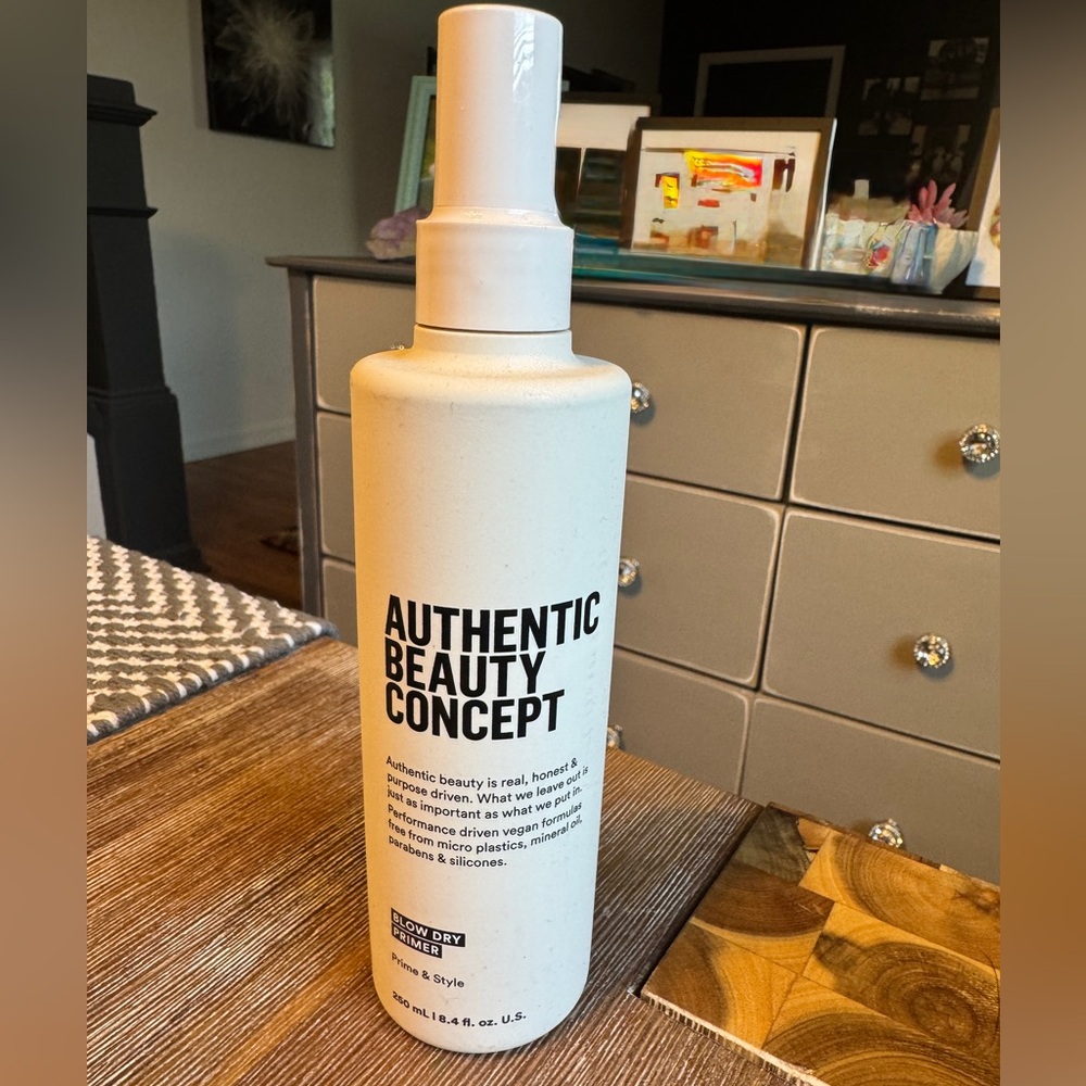 Authentic Beauty Concept Blow Dry primer spray